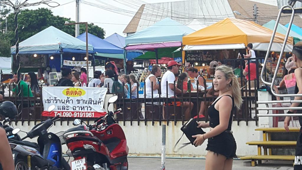 Casanova Inn Pattaya Εξωτερικό φωτογραφία